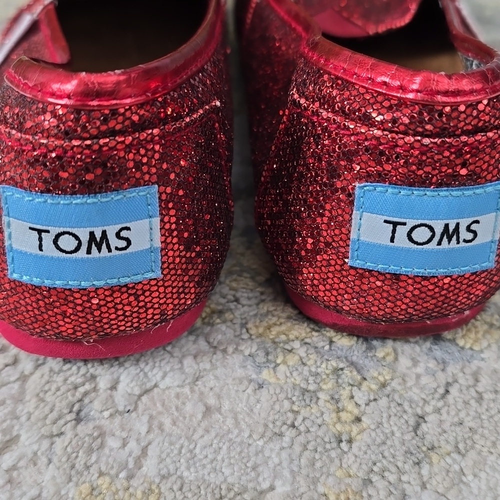 TOMS Red Glitter Slip-On Shoes 3.5Y - Picture 10 of 13